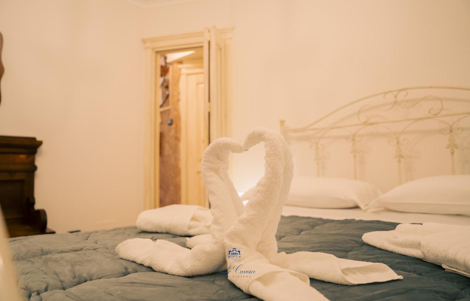 Conte Cavour - Casa Vacanze Латерца Екстер'єр фото