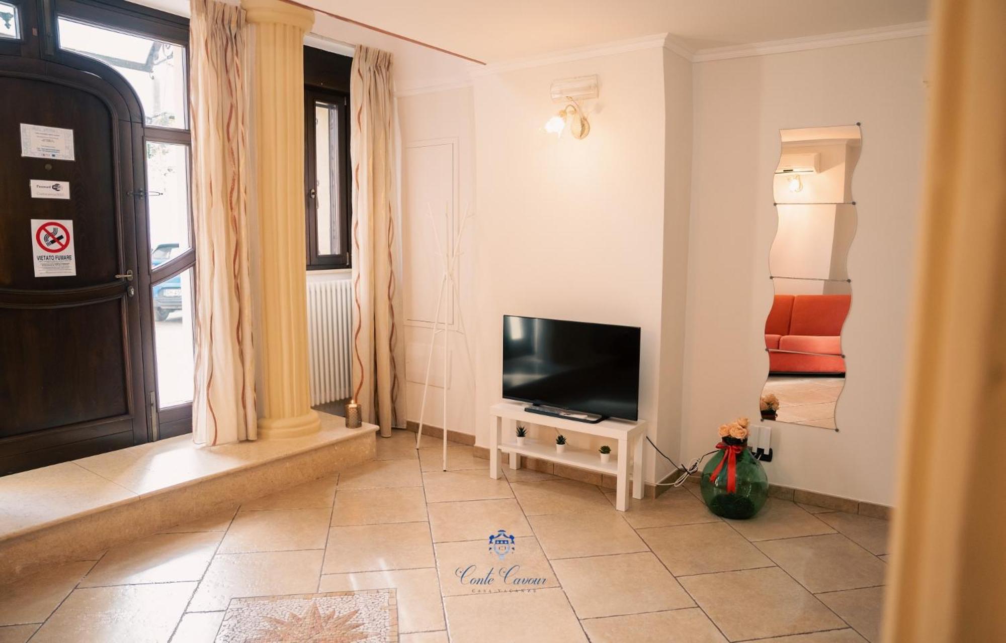 Conte Cavour - Casa Vacanze Латерца Екстер'єр фото